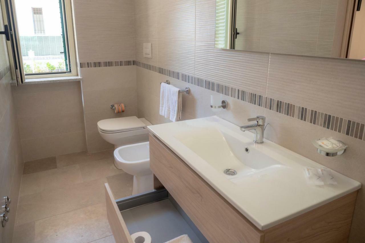B&B Villa Lisa Корильяно-Калабро Екстер'єр фото